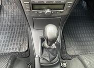 Toyota Avensis 17