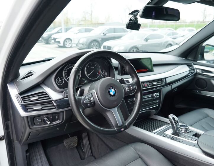 BMW X5 24