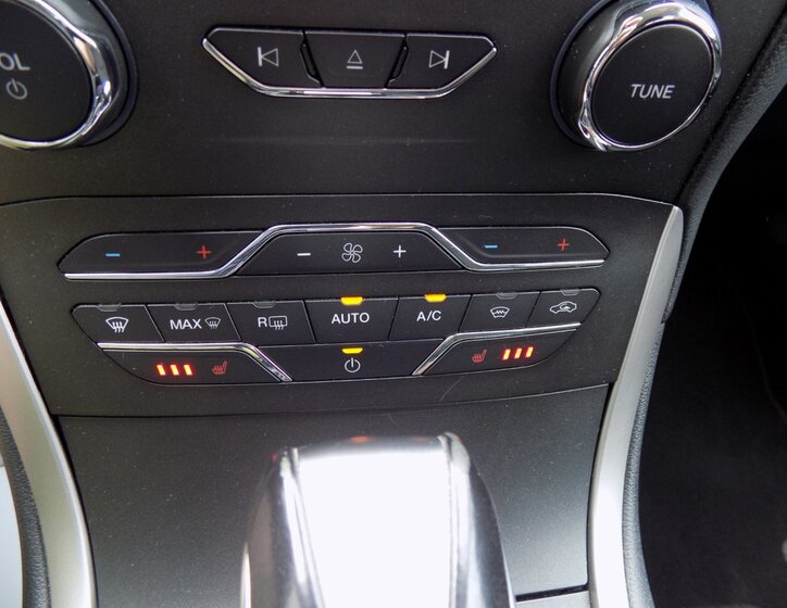 Ford S-MAX 36