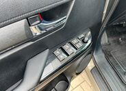 Toyota Hilux 13