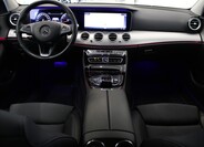 Mercedes-Benz Třídy E 8