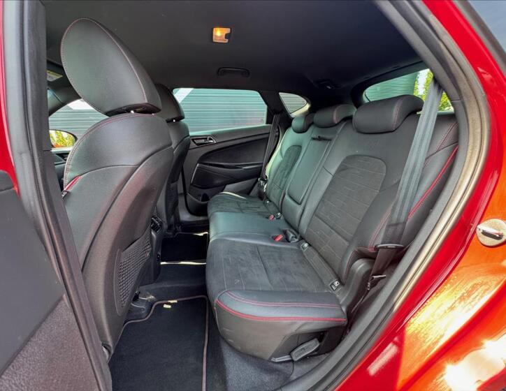 Hyundai Tucson 24
