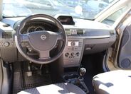 Opel Meriva 18