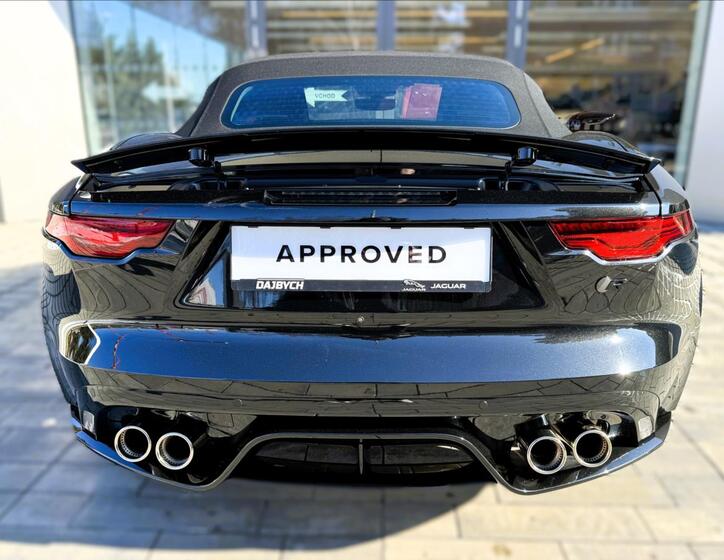 Jaguar F-Type 5