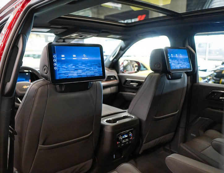 Chevrolet Suburban 41