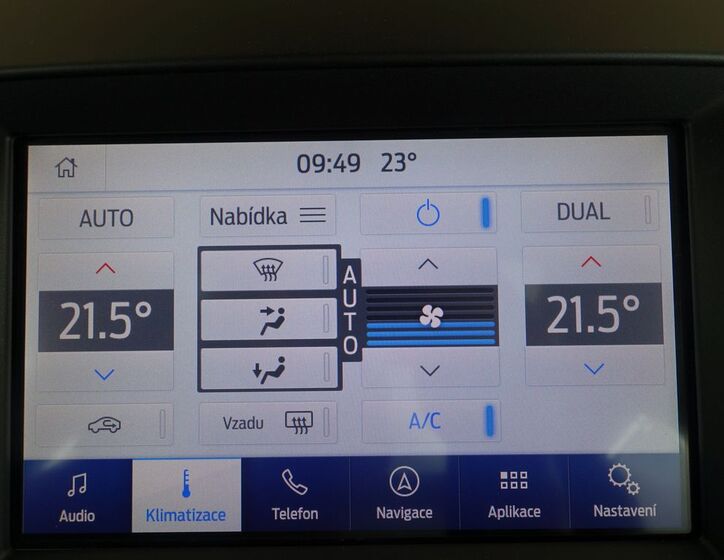 Ford Galaxy 16