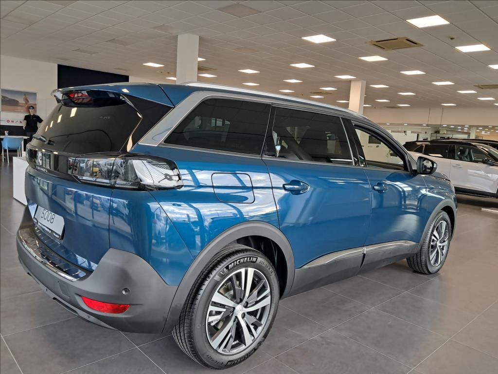 Peugeot 5008 5