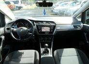 Volkswagen Touran 24