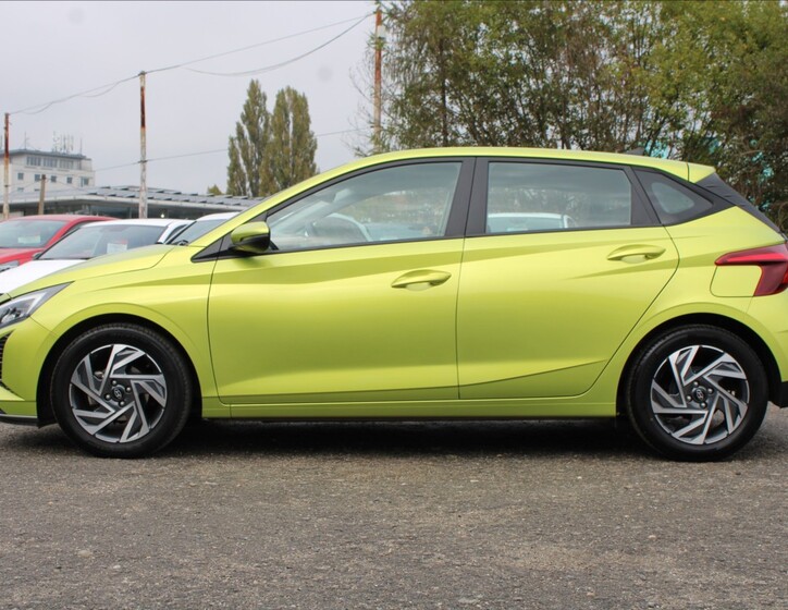Hyundai i20 8