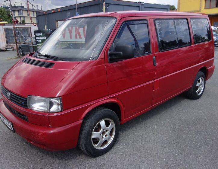 Volkswagen Transporter 1