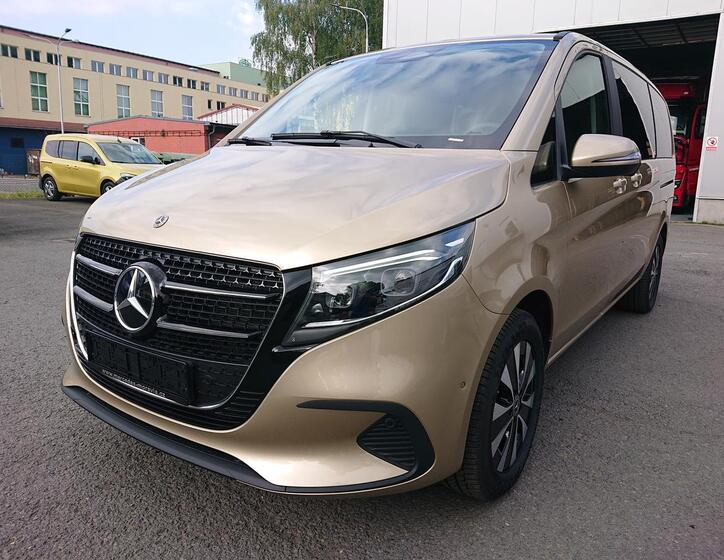 Mercedes-Benz Třídy V 1