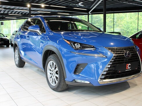 Lexus NX 300h