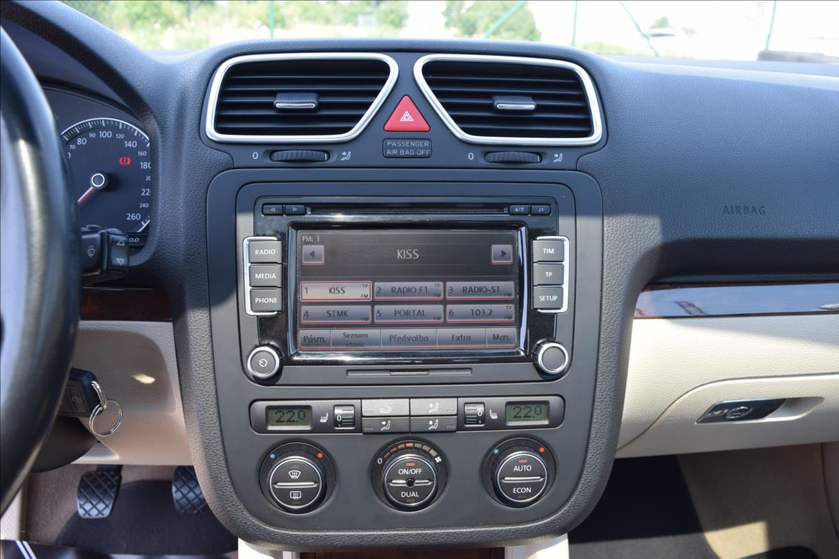Volkswagen EOS