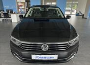 Volkswagen Passat 2