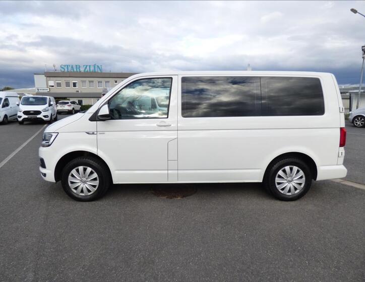 Volkswagen Caravelle 6
