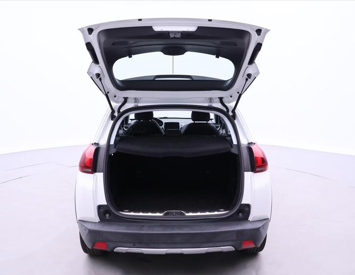 Peugeot 2008 9