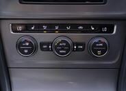 Volkswagen Golf 26