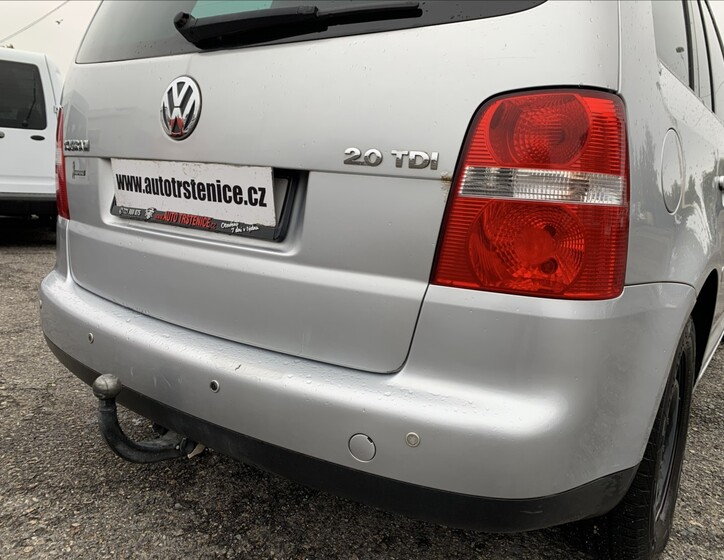 Volkswagen Touran 14