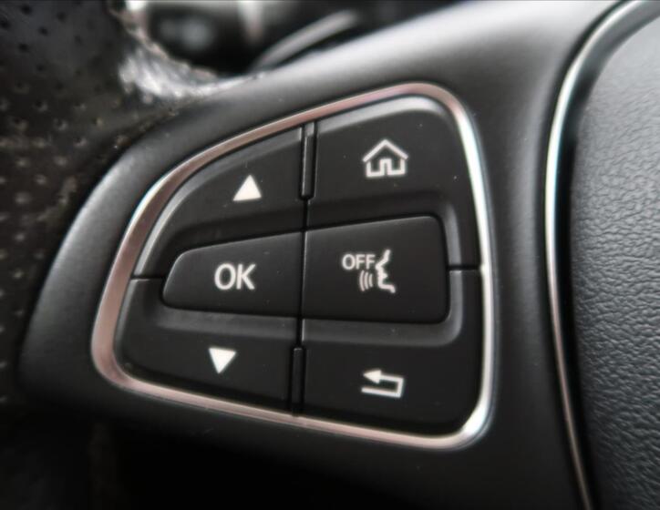 Mercedes-Benz Třídy C 18