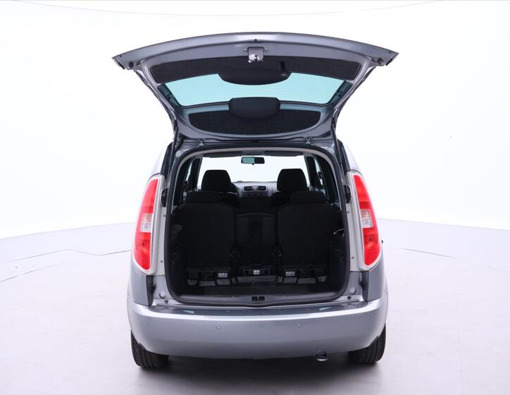 Škoda Roomster 9