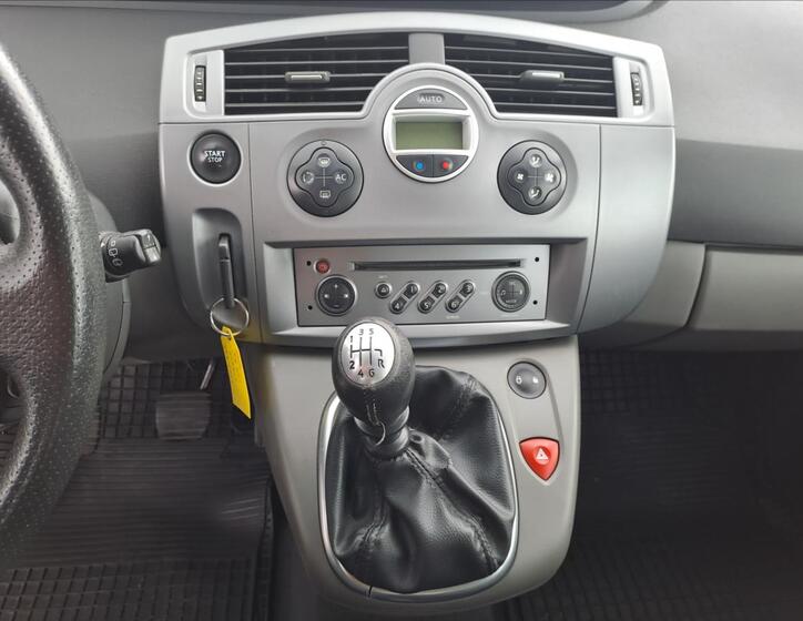 Renault Grand Scénic 12