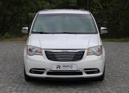 Chrysler Town & Country 4