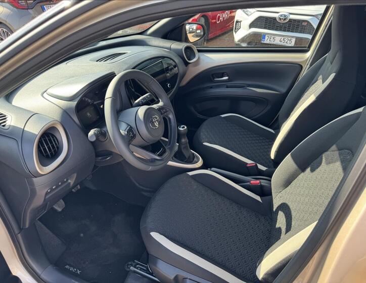 Toyota Aygo 10