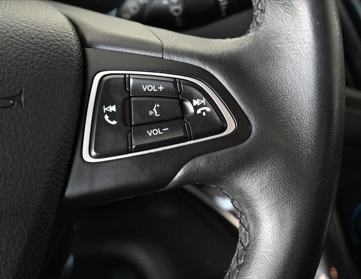 Ford Kuga 18