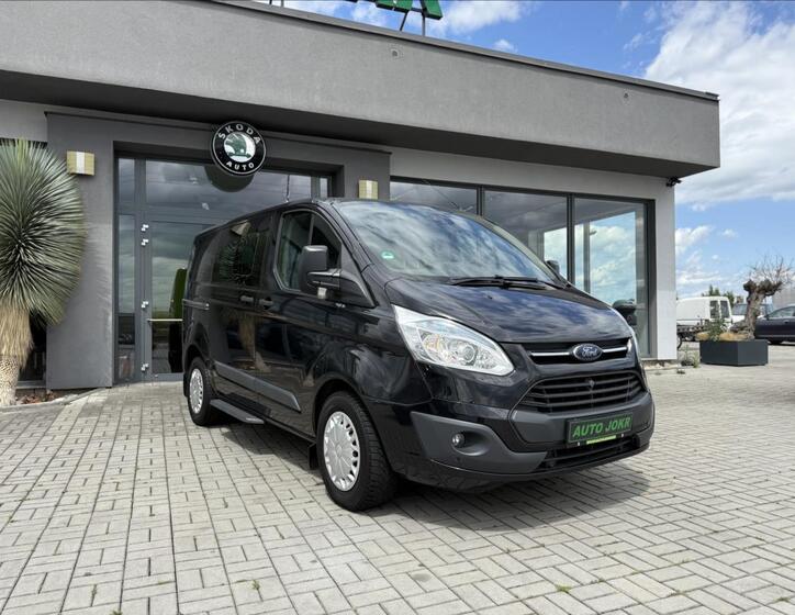 Ford Tourneo 4