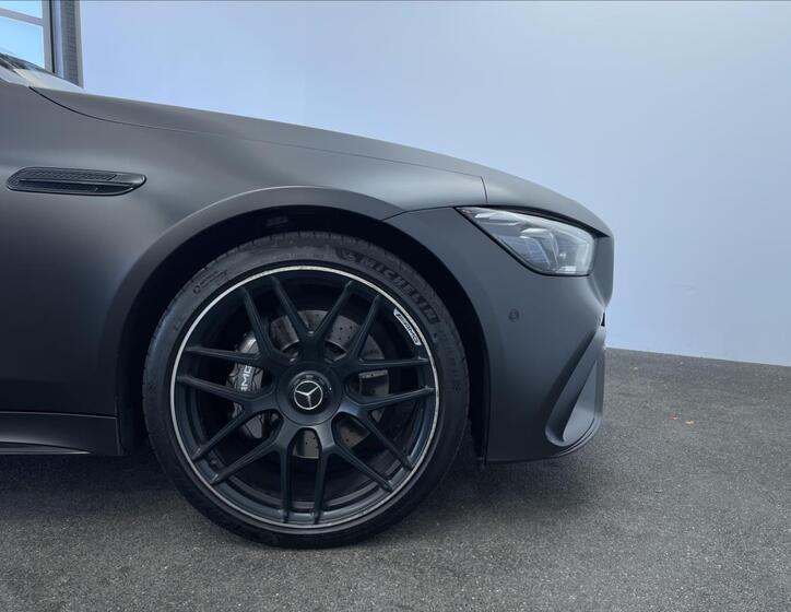 Mercedes-Benz AMG GT 27