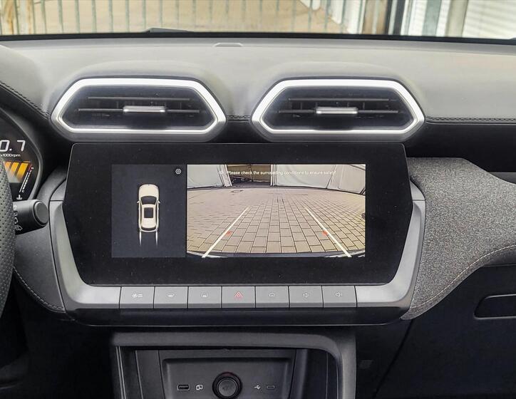 MG ZS 10