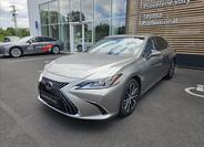 Lexus ES 300h 1