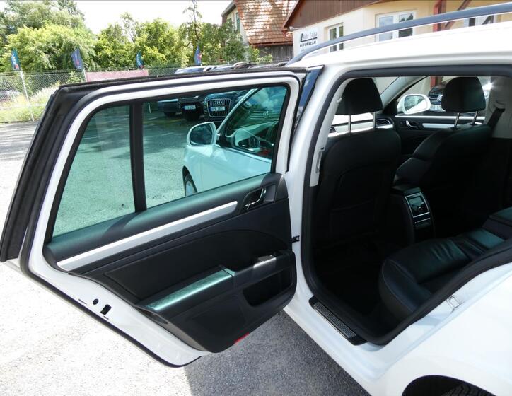Škoda Superb 23