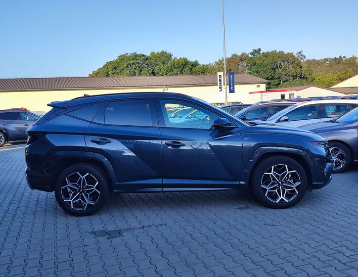 Hyundai Tucson 4