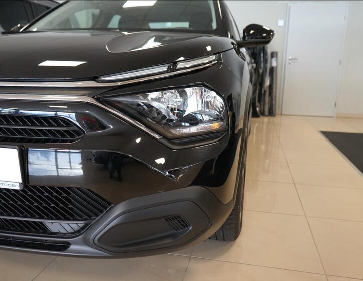 Citroën C4 X 3