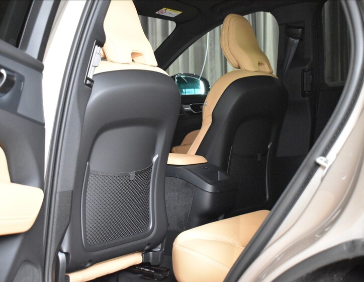 Volvo XC60 12