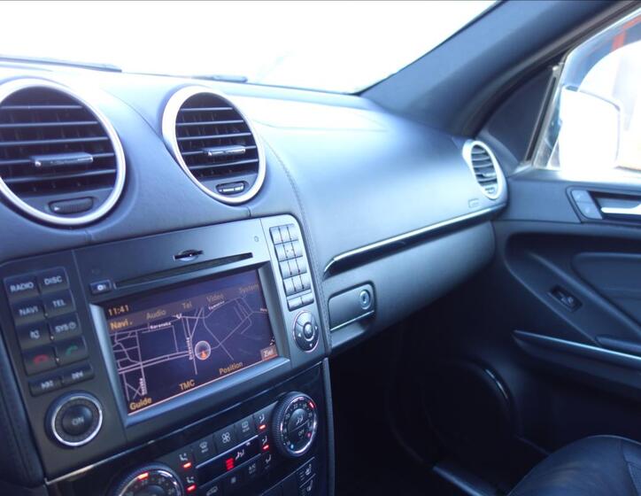 Mercedes-Benz GL 47