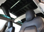 Tesla Model 3 9
