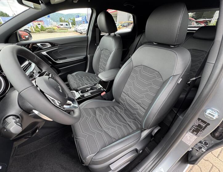 KIA XCeed 13