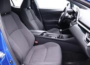 Toyota C-HR 11