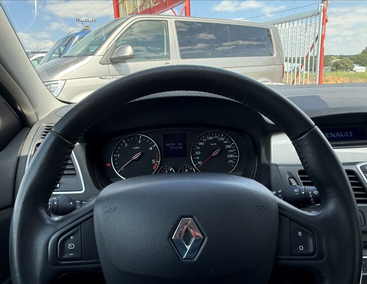 Renault Laguna 12