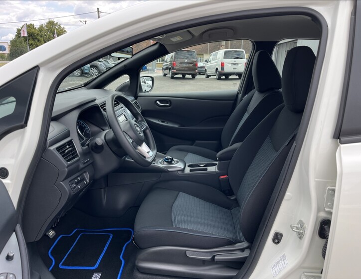 Nissan Leaf 15