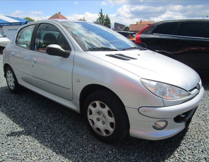Peugeot 206 3