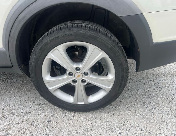 Chevrolet Captiva 13