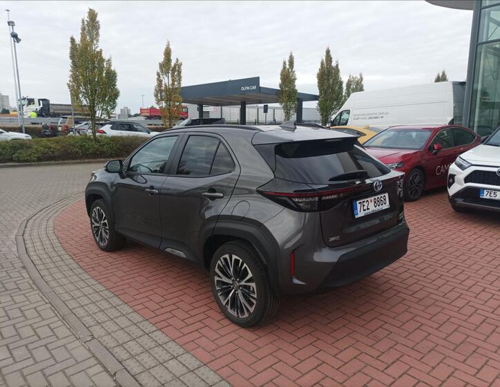 Toyota Yaris Cross 3
