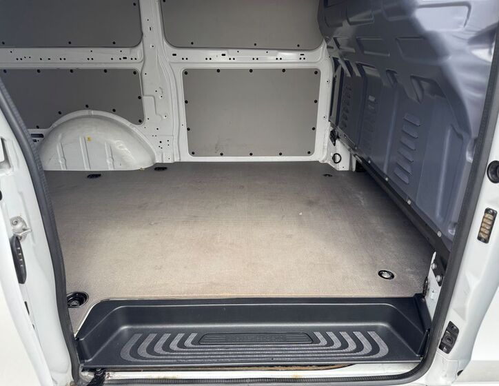 Mercedes-Benz Vito 27