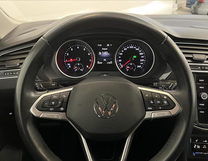 Volkswagen Tiguan 14