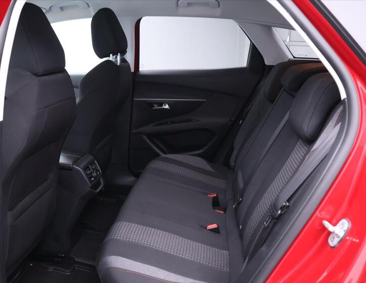Peugeot 3008 16