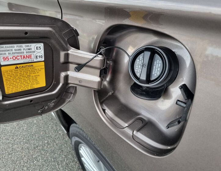 Mitsubishi Outlander 25