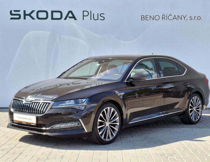 Škoda Superb 1